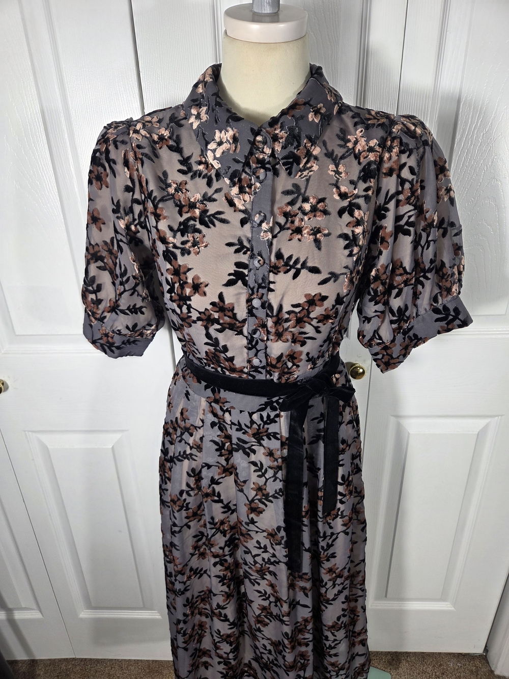 Sheer Floral Velvet Burnout Midi Dress in Gray and Brown